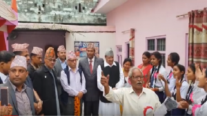 मधेश झरेका पुर्वराजा ज्ञानेन्द्र शाह जनकपुरमा के गर्दैछन् ? (भिडियो सहित)