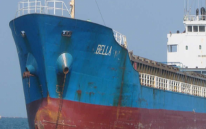 अमेरिकाले कब्जा गर्यो लाखौँ डलर बराबरको इरानी तेल