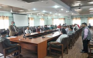 शैक्षिक सत्र खेर नजाने गरी पठनपाठनको व्यवस्था मिलाऊ