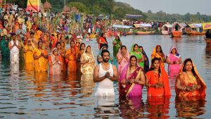 आज छठ पर्वः सन्ध्याकालीन अर्घ दिई पूजापाठ गरिने आज छठ पर्वः सन्ध्याकालीन अर्घ दिई पूजापाठ गरिने