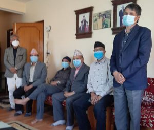 प्रदीप नेपालको घर पुगेर शंकर पोखरेल र भानुभक्त ढकालले गरे नेकपा फुटेको घोषणा !