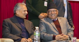 धेरैपछि एउटै मञ्चमा देखिए प्रचण्ड र बाबुराम धेरैपछि एउटै मञ्चमा देखिए प्रचण्ड र बाबुराम