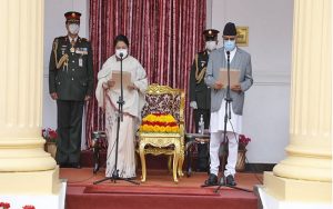 केपी ओलीले पुन: लिए प्रधानमन्त्रीको शपथ