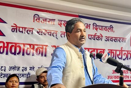 चाडपर्वको मुखमै महँगी, कालोबजारी र मनपरी भाडा